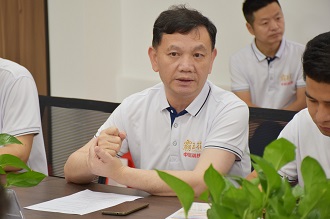 黃冠總經(jīng)理講話.jpg